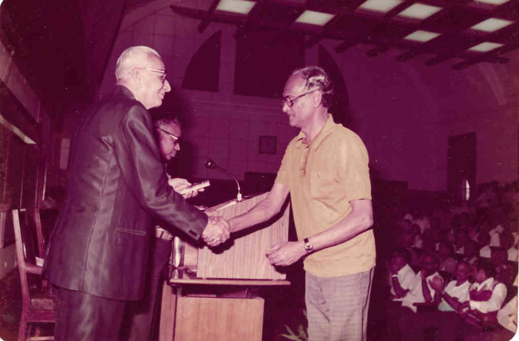 David (right) with GK Chandiramani, Chair of IISc's Council, in 1974 (Photo courtesy: GD David)